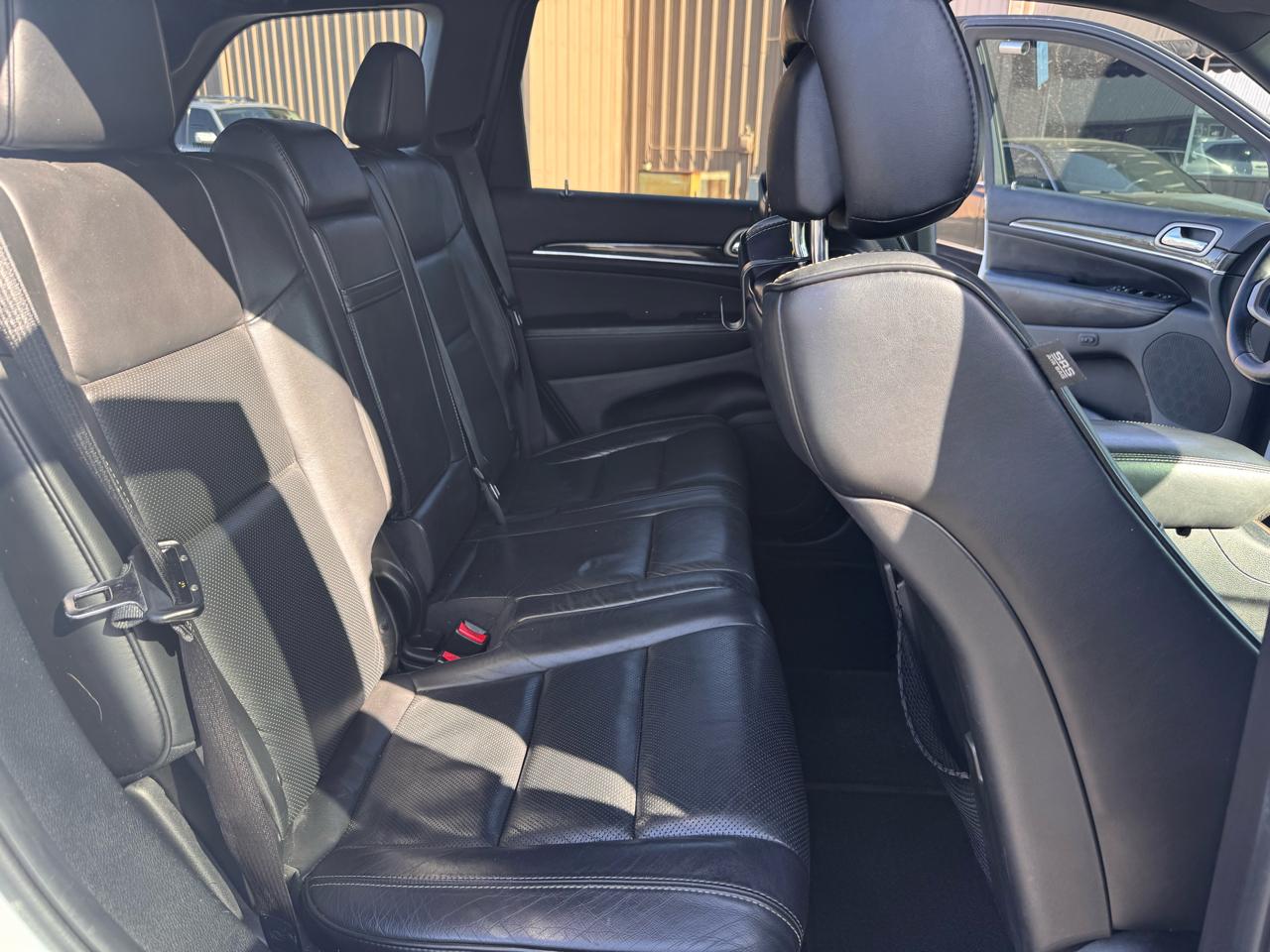 Jeep Grand Cherokee Overland 2WD 2015