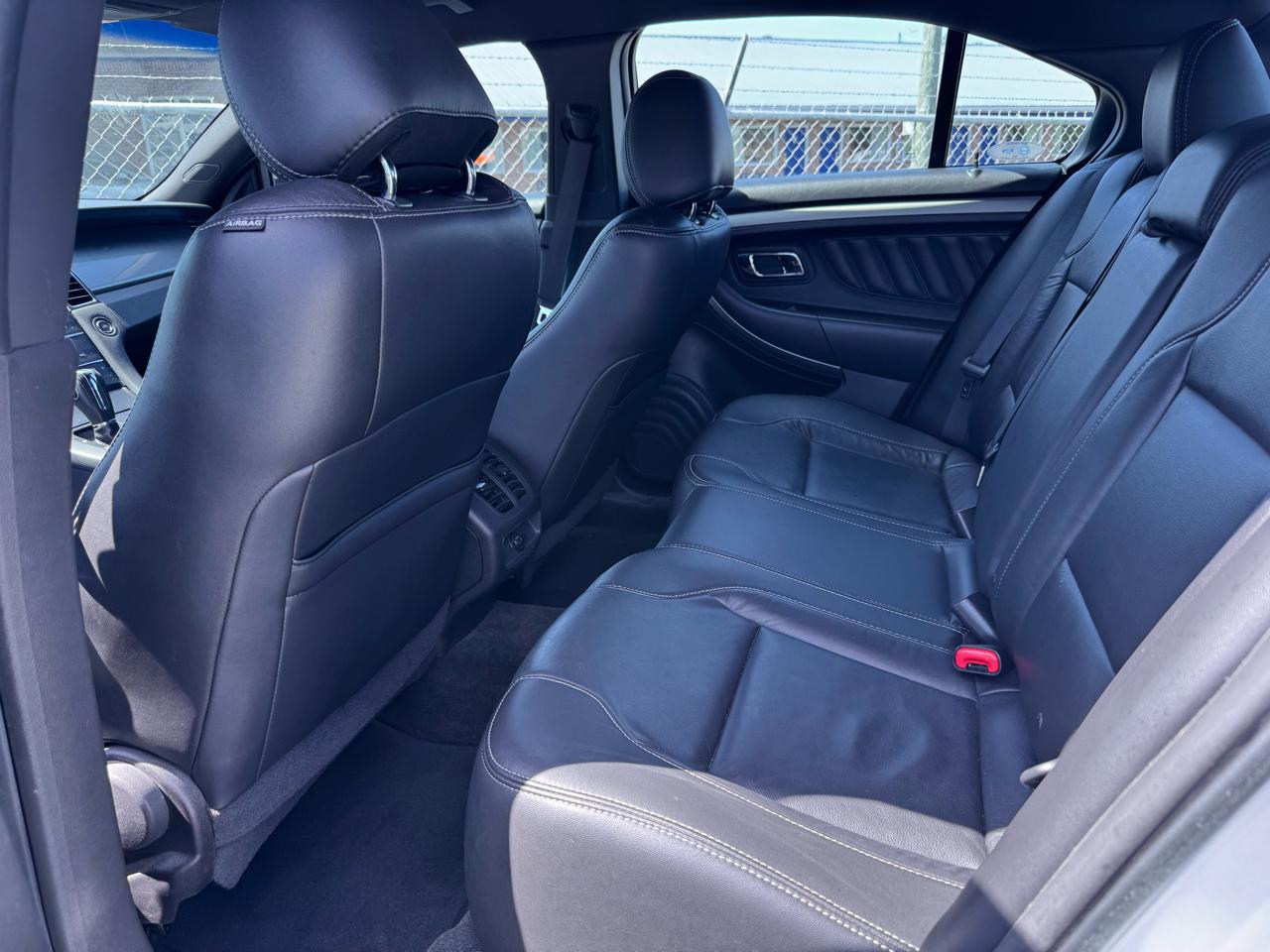 Ford Taurus 4dr Sdn SEL FWD 2014