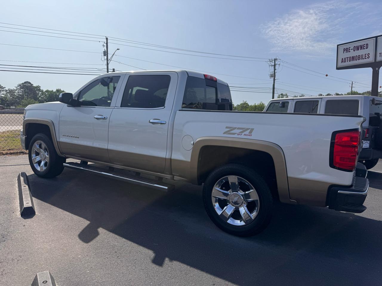 Chevrolet Silverado 1500 4WD Crew Cab 143.5" LTZ w/1LZ 2015