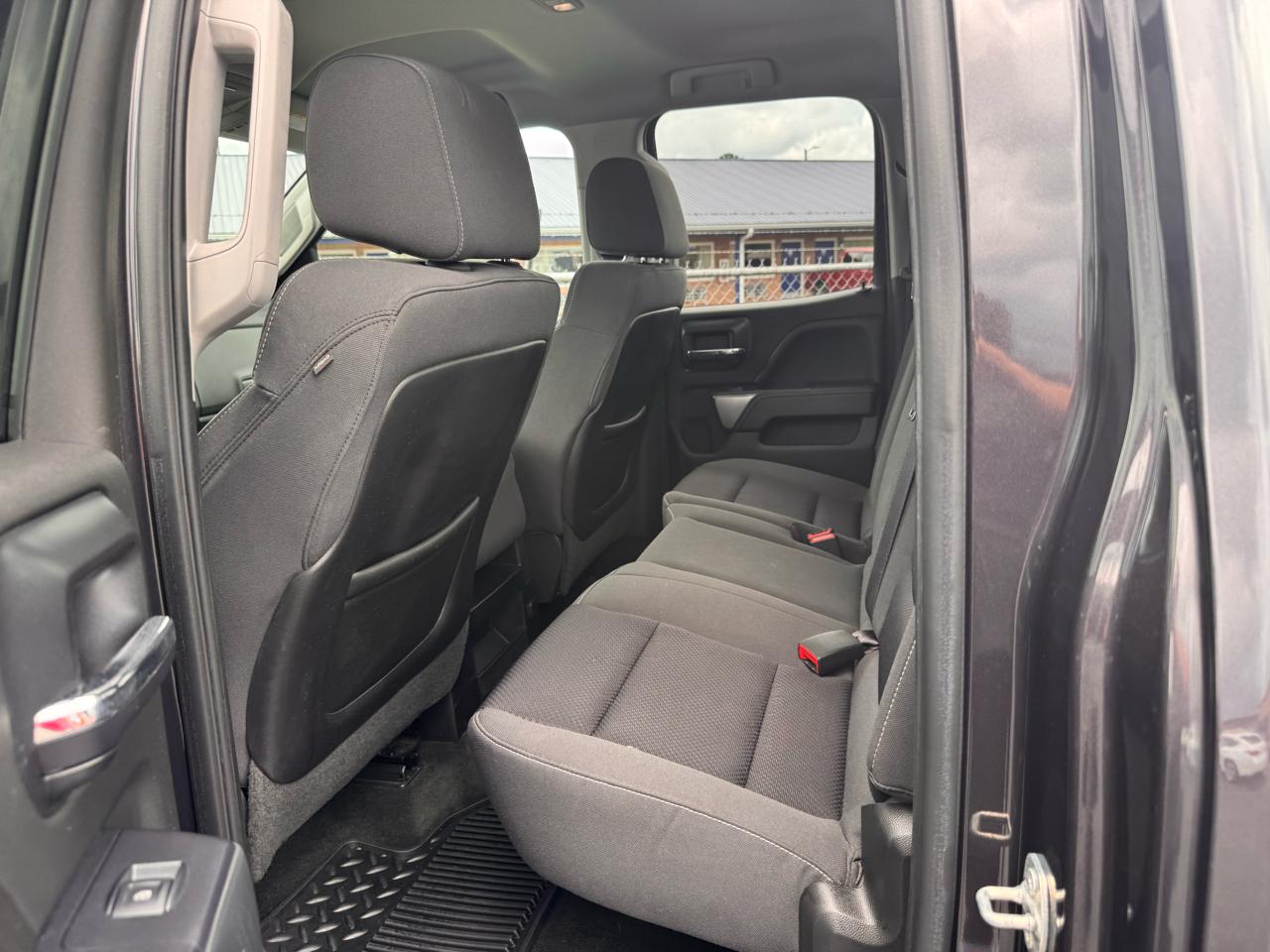 Chevrolet Silverado 1500 2WD Double Cab 143.5" LT w/1LT 2015