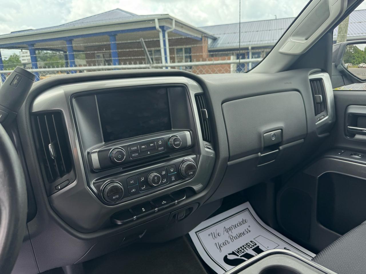 Chevrolet Silverado 1500 2WD Double Cab 143.5" LT w/1LT 2015
