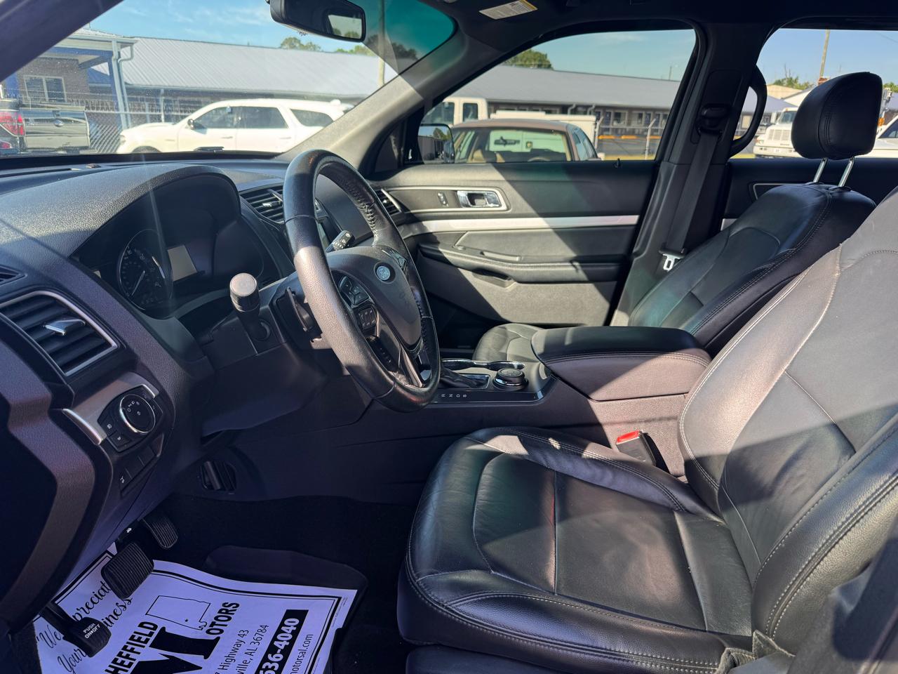 Ford Explorer XLT 4WD 2017