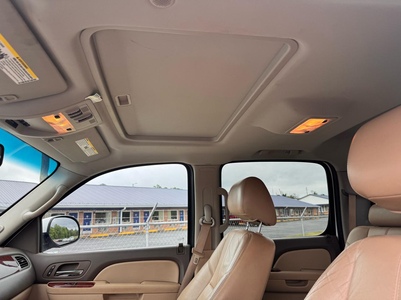 GMC Sierra 1500 4WD Crew Cab 143.5" SLT 2011