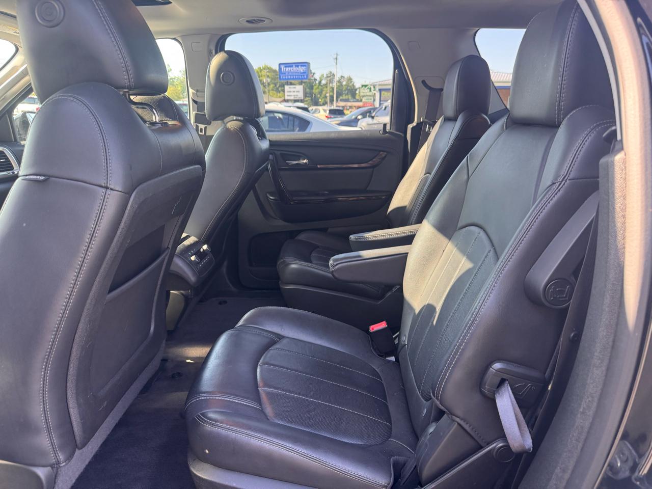GMC Acadia AWD 4dr Denali 2016