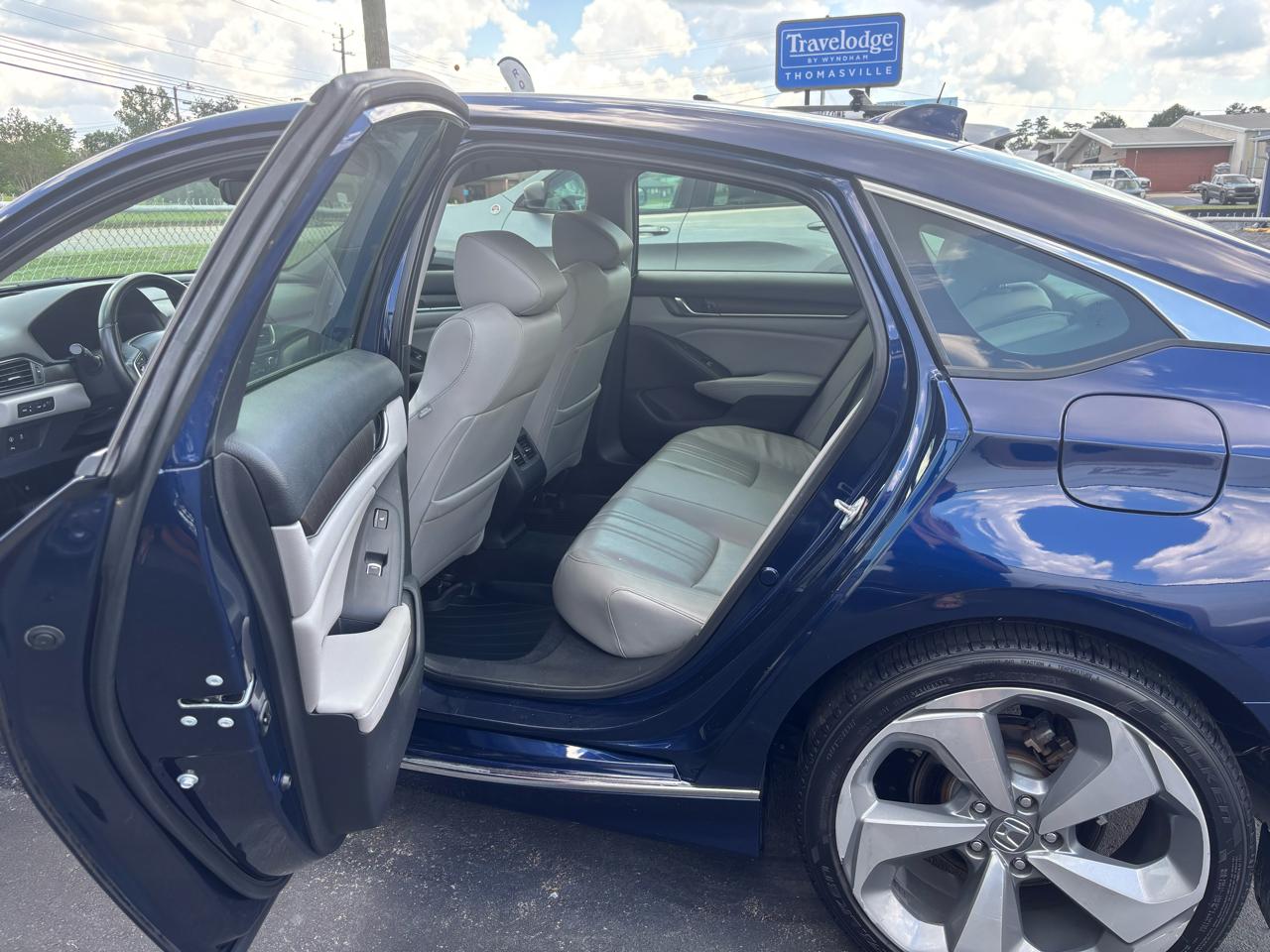 Honda Accord Sedan Touring 1.5T CVT 2018