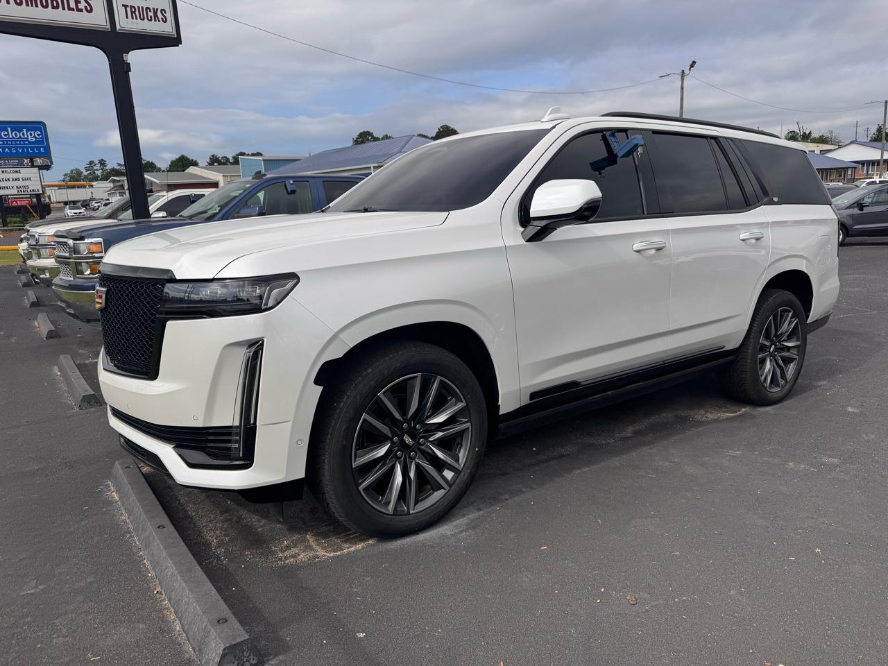 Cadillac Escalade 4WD 4dr Sport 2021