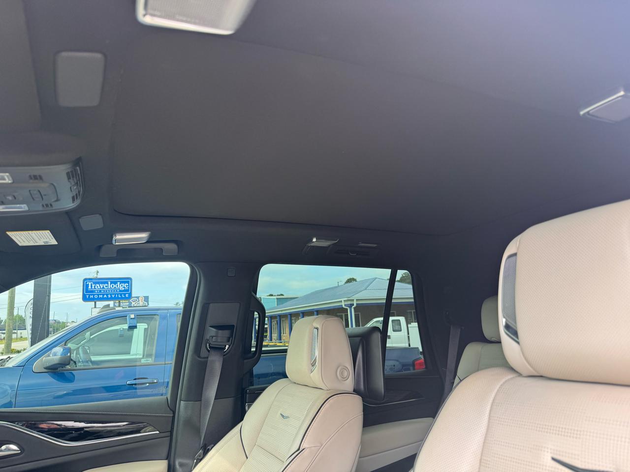 Cadillac Escalade 4WD 4dr Sport 2021