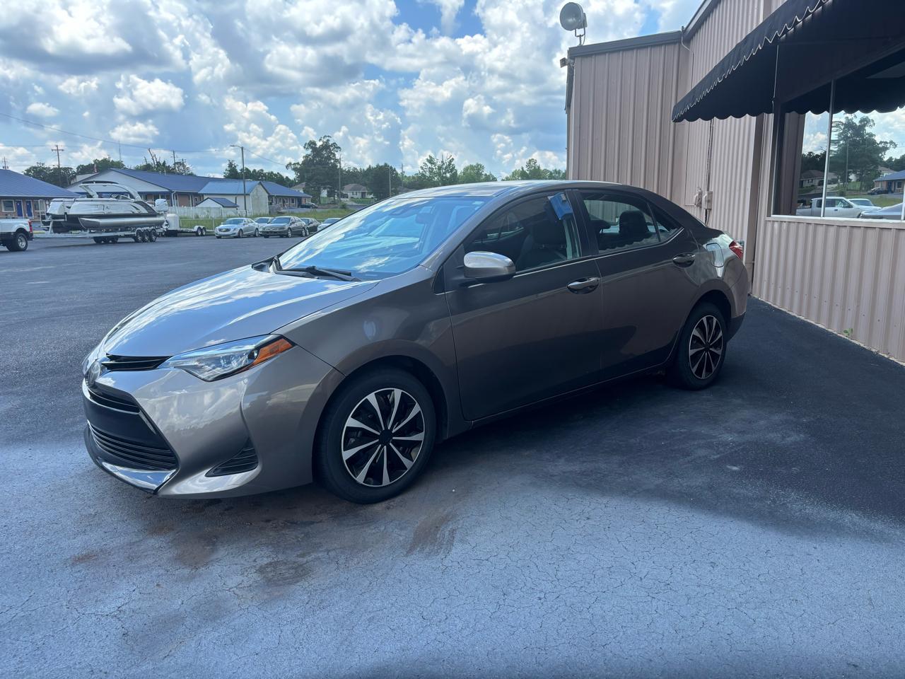Toyota Corolla XLE CVT (Natl) 2018