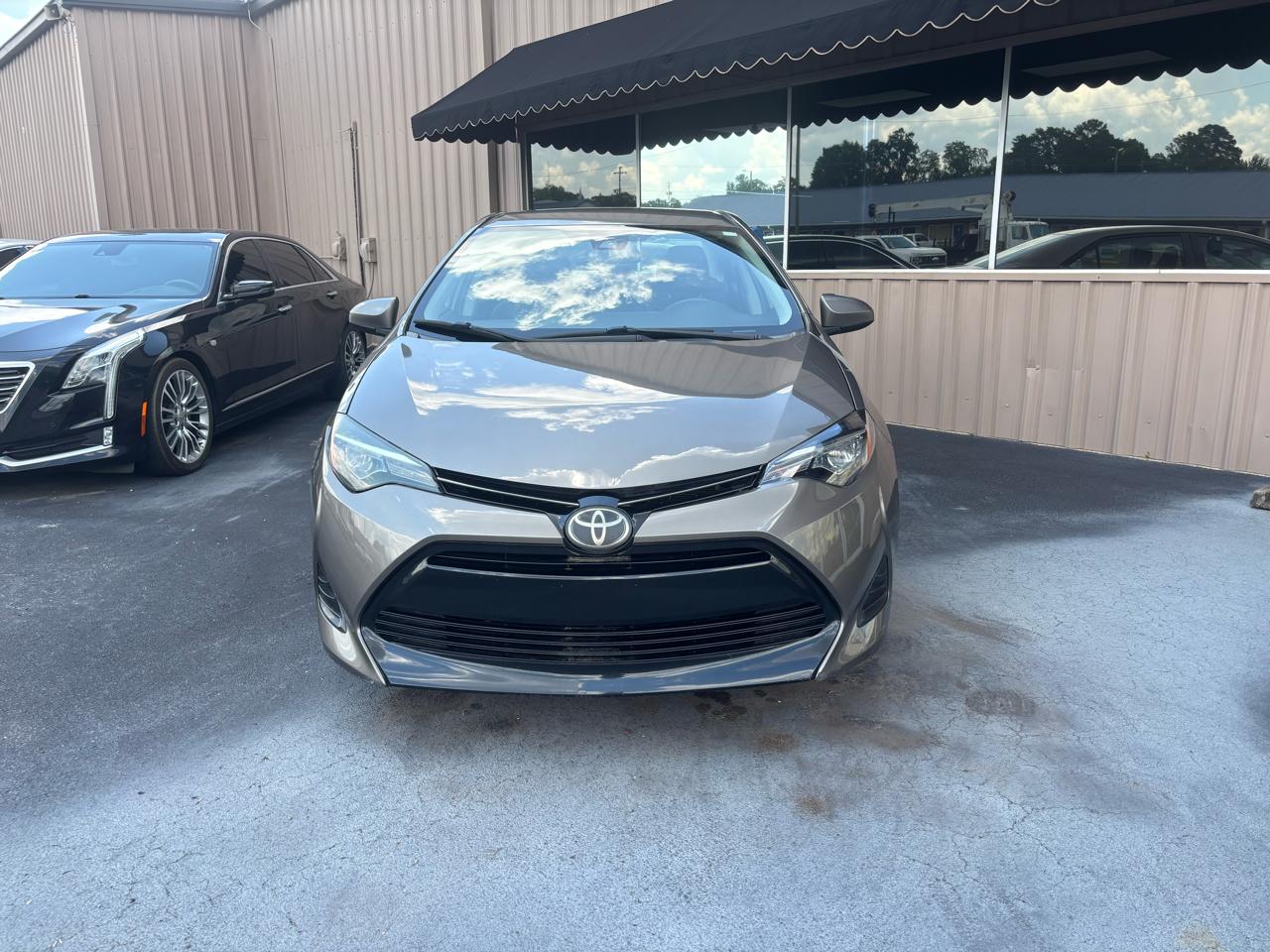 Toyota Corolla XLE CVT (Natl) 2018