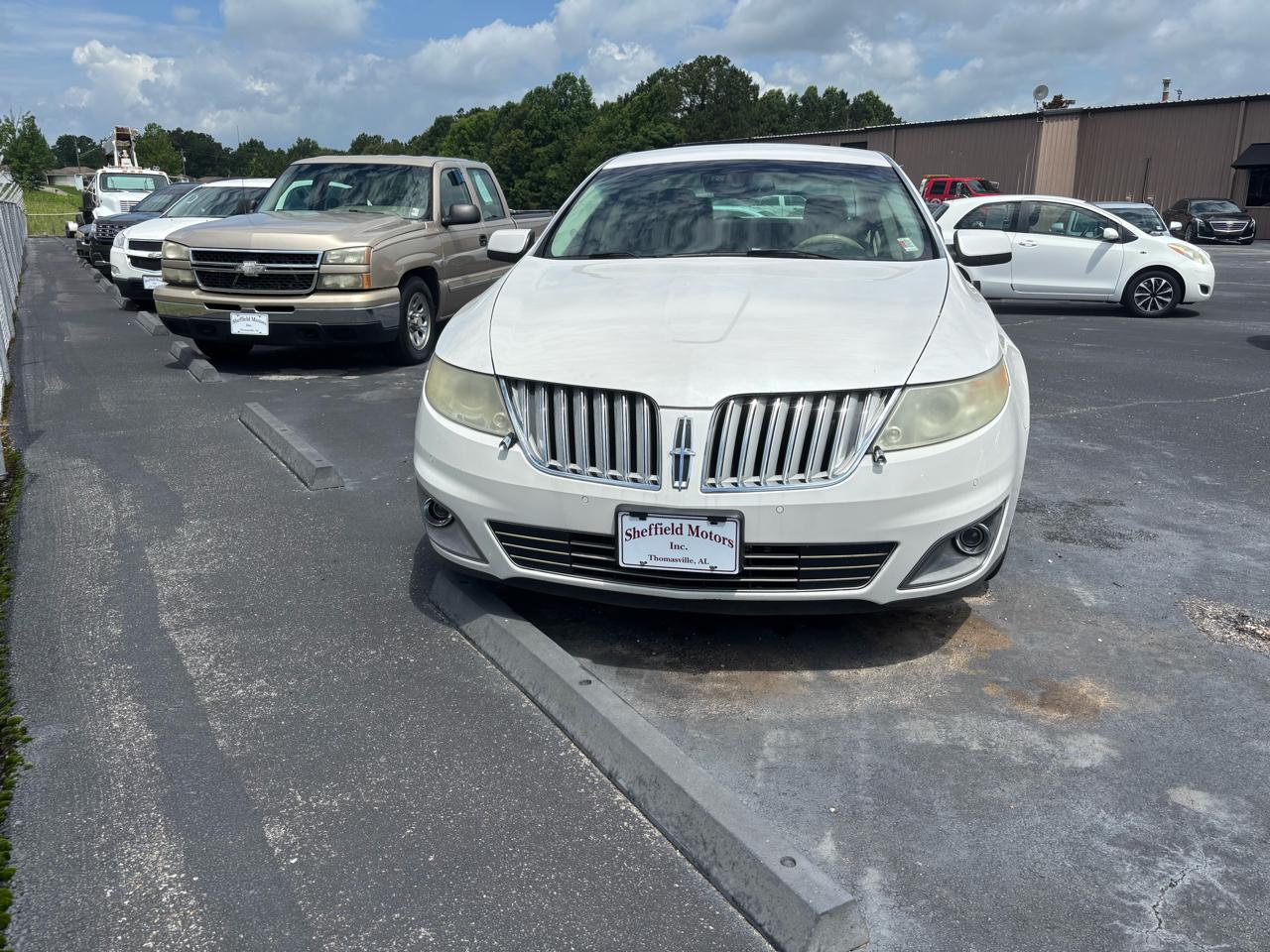Lincoln MKS 4dr Sdn 3.7L FWD 2012