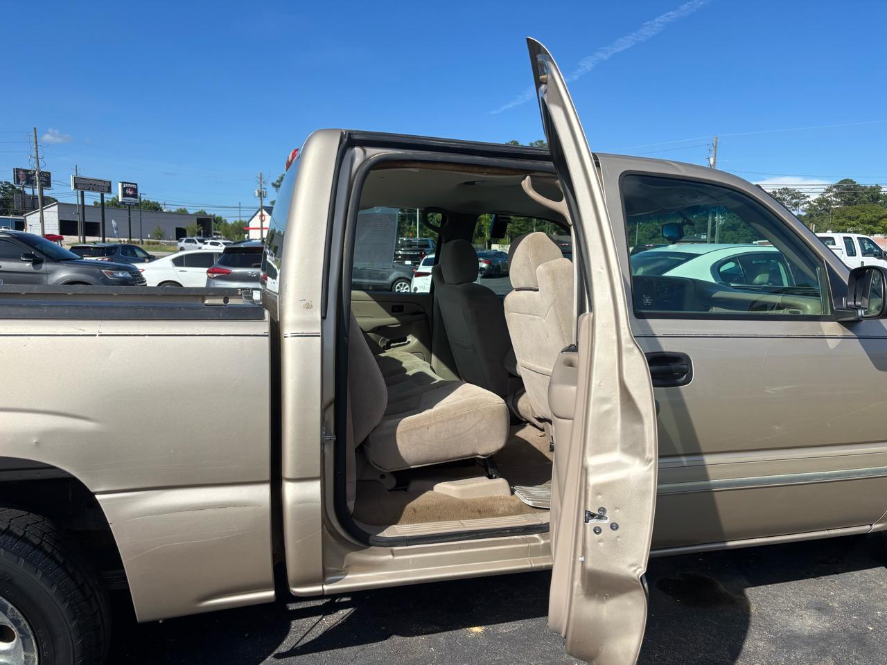 Chevrolet Silverado 1500 Crew Cab 143.5" WB 2WD LS 2006