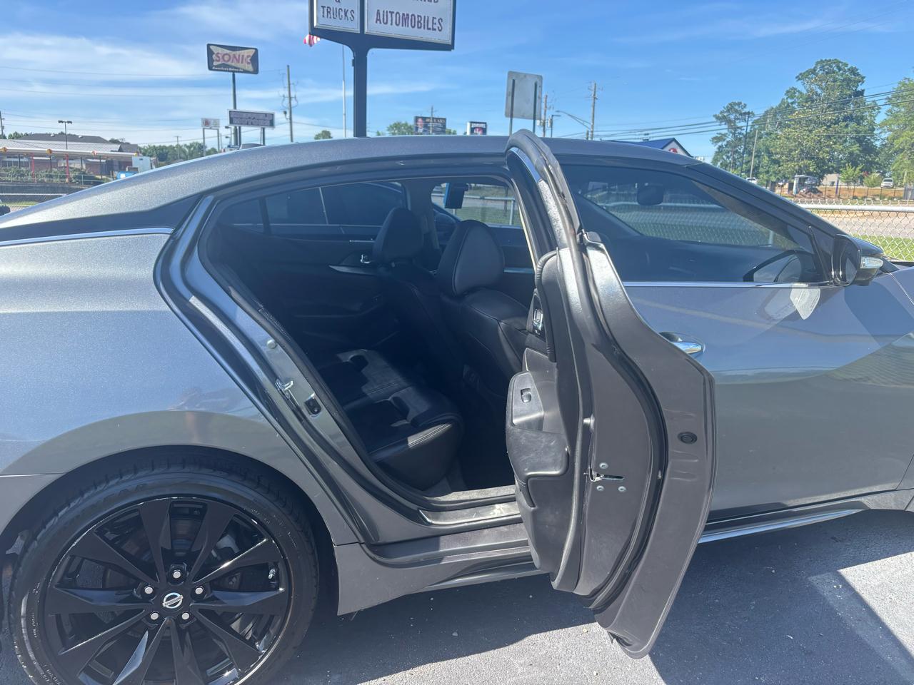 Nissan Maxima SR 3.5L 2018