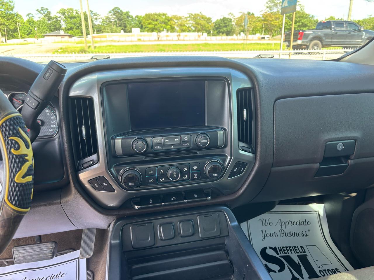 Chevrolet Silverado 1500 4WD Crew Cab 143.5" LT w/2LT 2015
