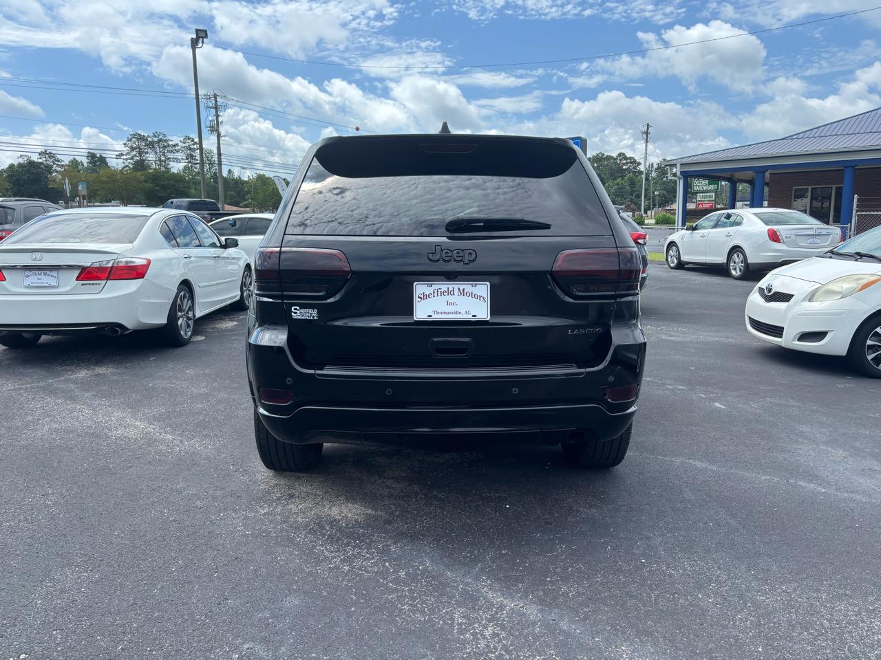 Jeep Grand Cherokee Laredo 4x2 *Ltd Avail* 2018
