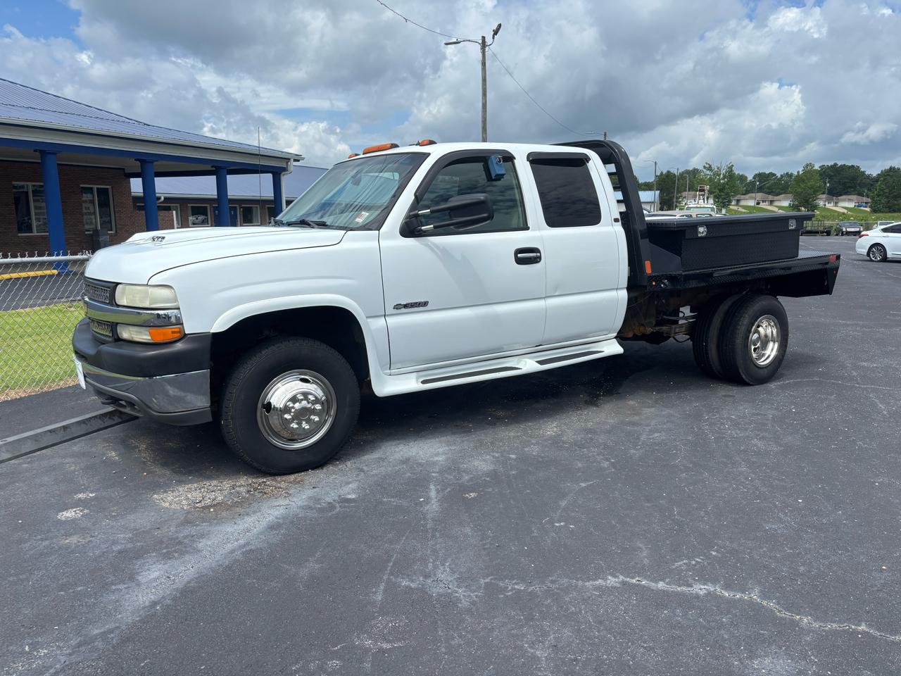 2002 Chevrolet Silverado 3500 Ext Cab 157.5" WB 4WD DRW LT