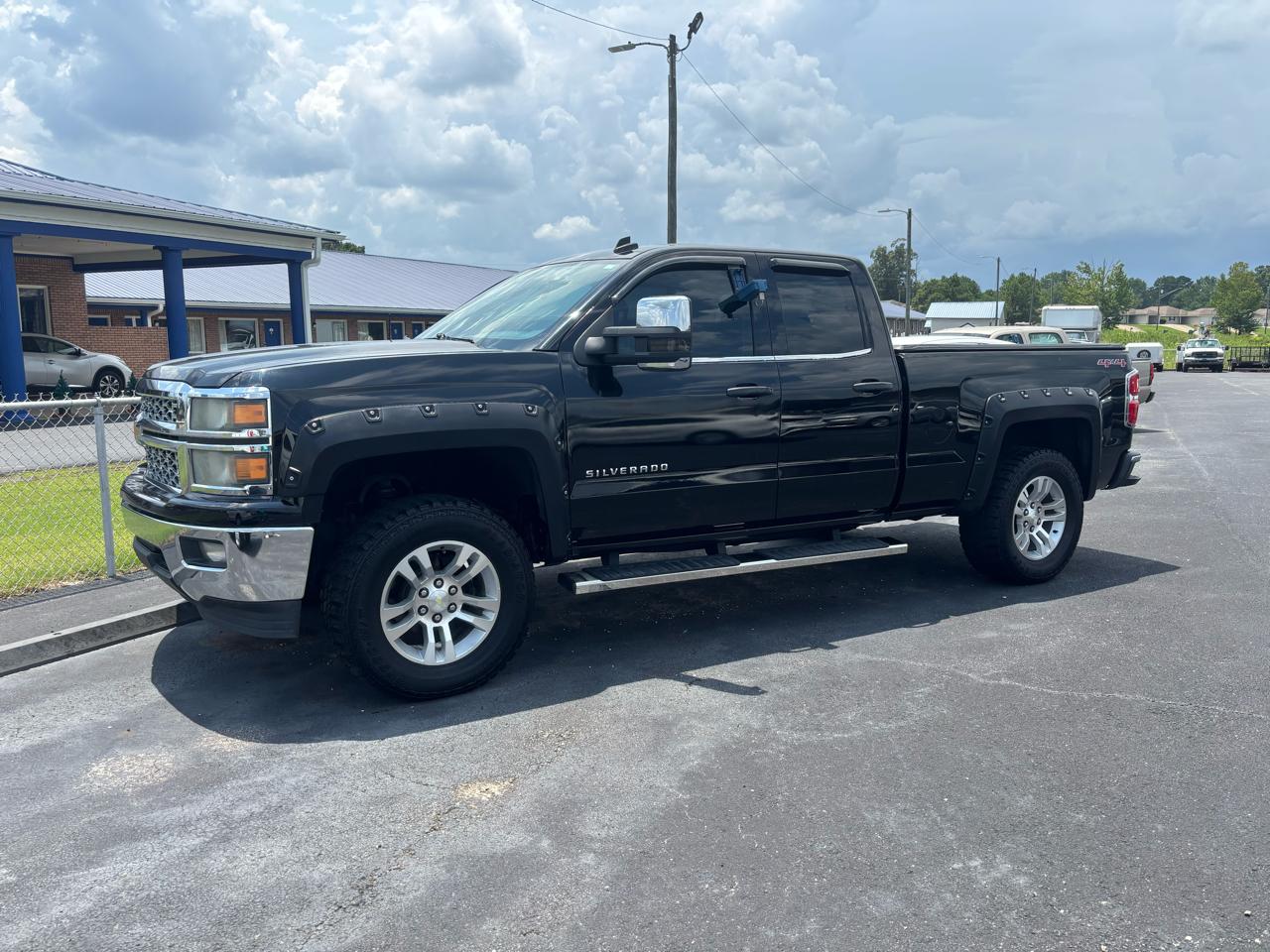 2014 Chevrolet Silverado 1500 4WD Double Cab 143.5" LT w/1LT