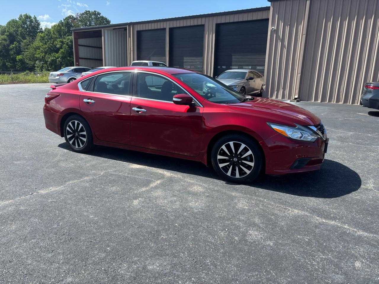 Nissan Altima 2.5 SV Sedan 2018