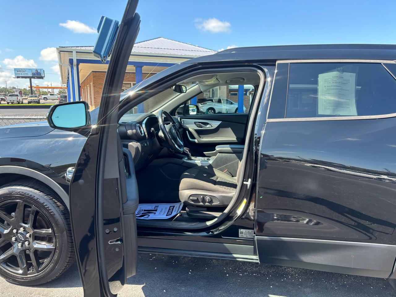 Chevrolet Blazer FWD 4dr w/2LT 2019