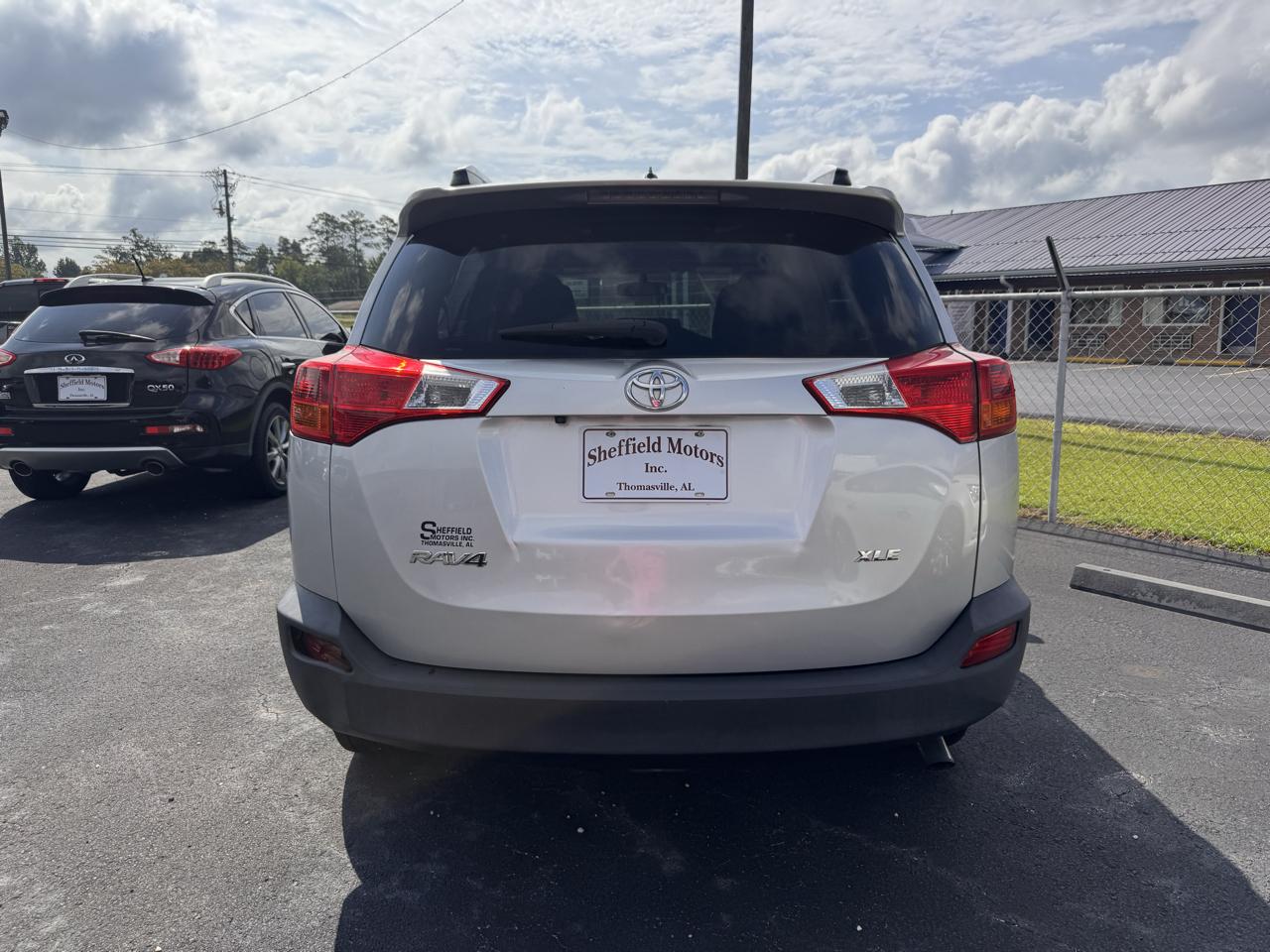 Toyota RAV4 FWD 4dr XLE (Natl) 2013