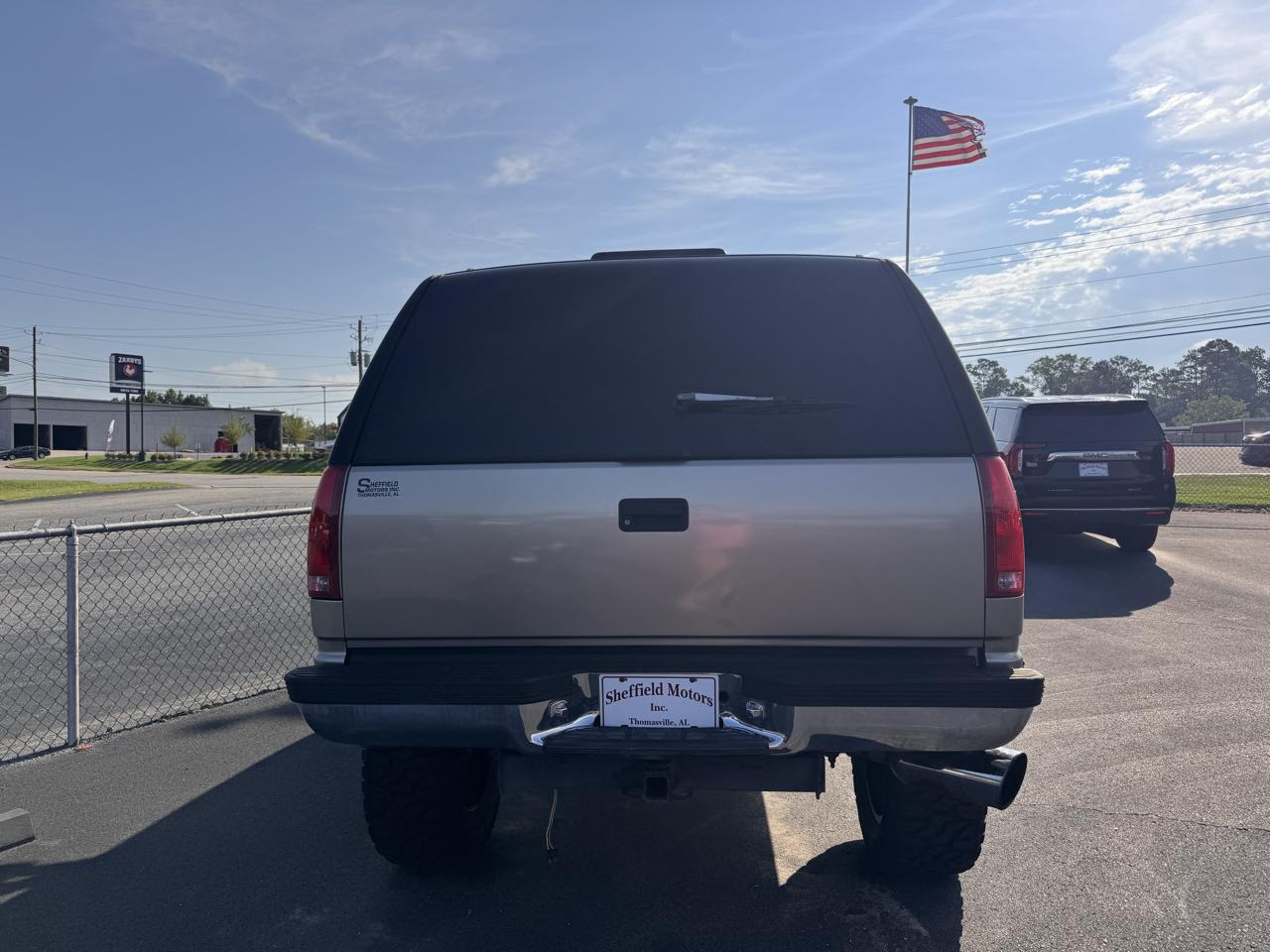 Chevrolet Tahoe 2dr 4WD 1999