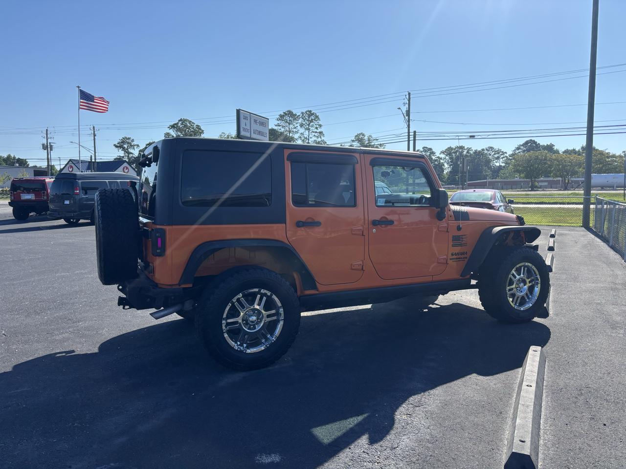 Jeep Wrangler Unlimited 4WD 4dr Sahara 2012