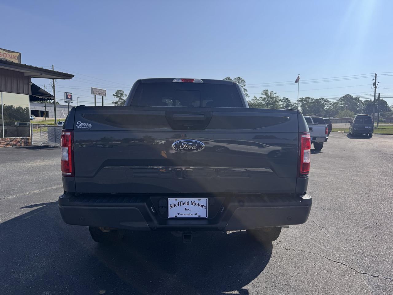 Ford F-150 XLT SuperCrew 4WD 2018