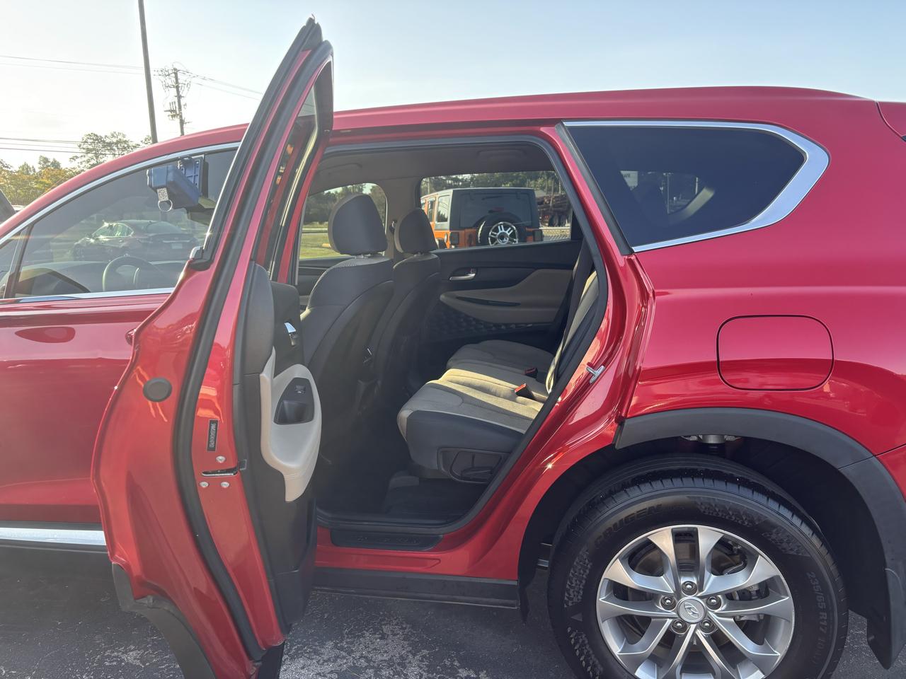 Hyundai Santa Fe SEL 2.4L Auto FWD 2020