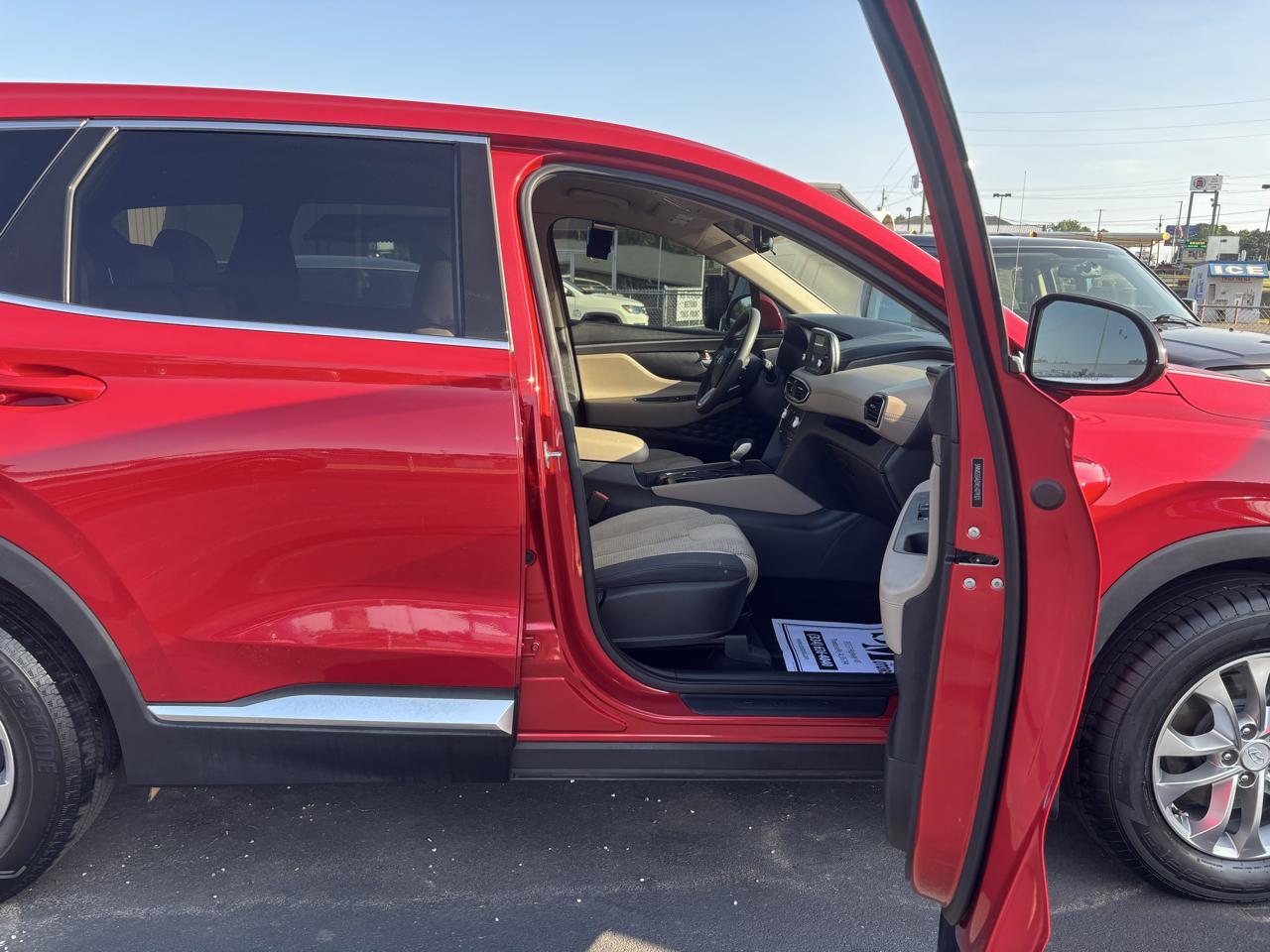 Hyundai Santa Fe SEL 2.4L Auto FWD 2020