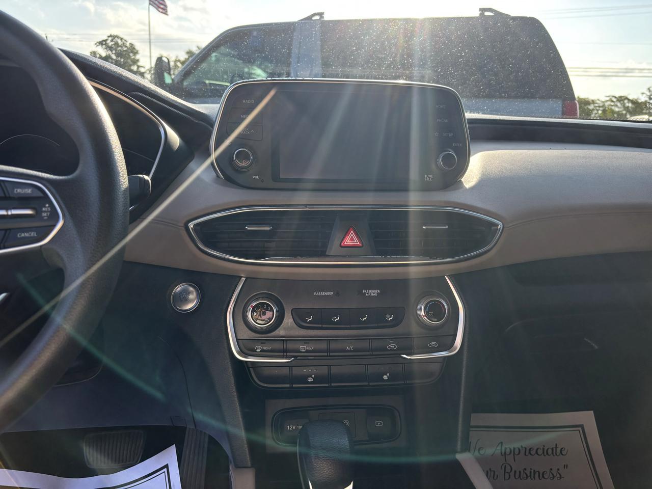 Hyundai Santa Fe SEL 2.4L Auto FWD 2020