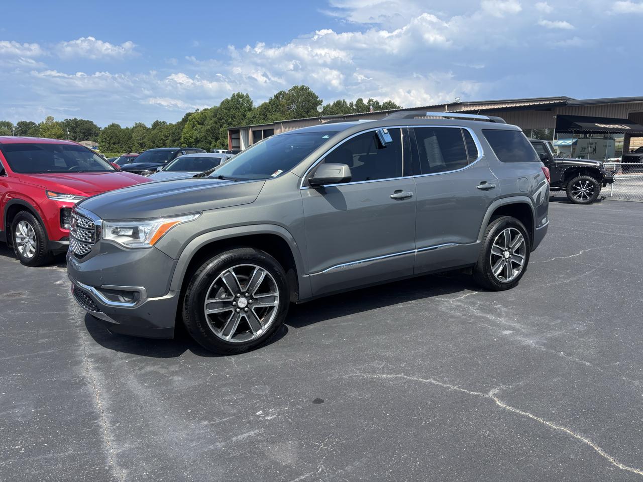 2017 GMC Acadia FWD 4dr Denali