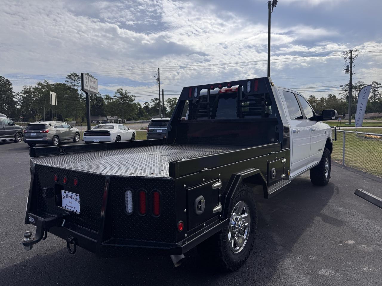 RAM 2500 Big Horn 4x4 Crew Cab 8' Box 2021