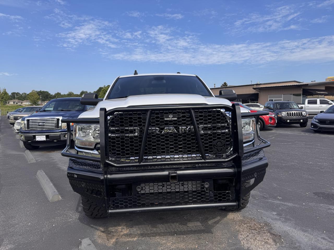 RAM 2500 Big Horn 4x4 Crew Cab 8' Box 2021