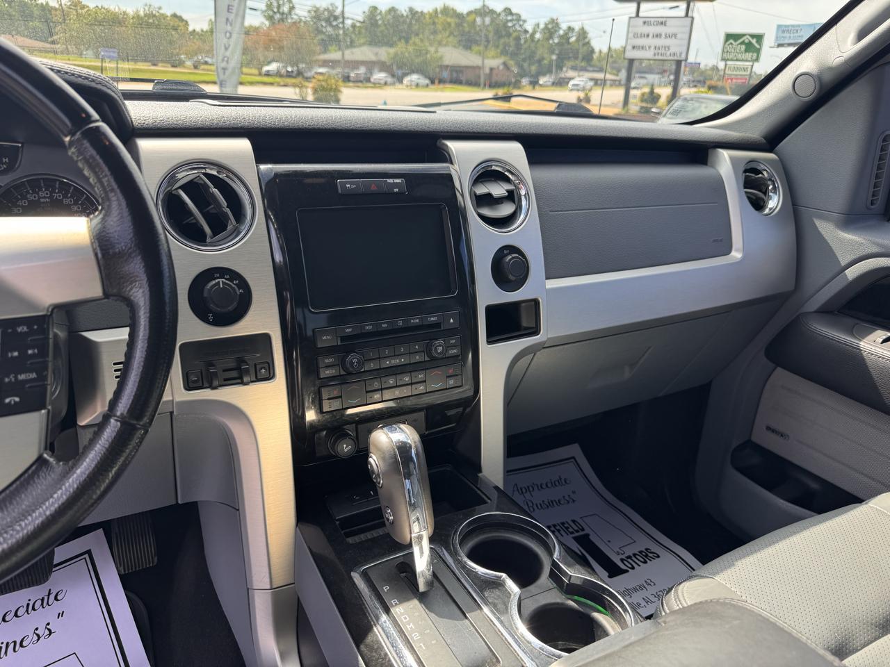 Ford F-150 4WD SuperCrew 145" Platinum 2012