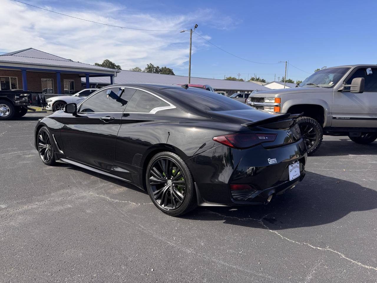 Infiniti Q60 3.0t LUXE RWD 2019