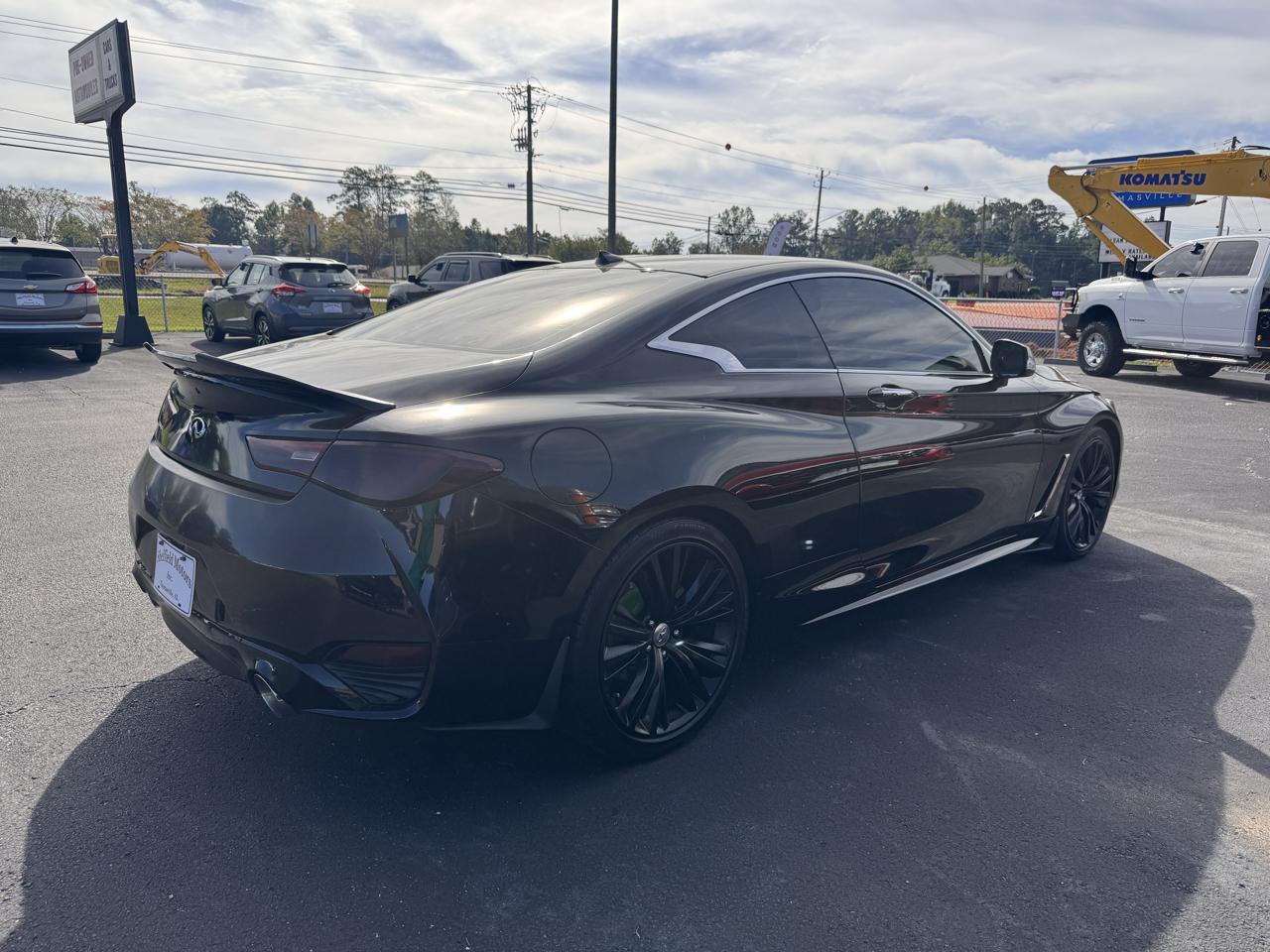 Infiniti Q60 3.0t LUXE RWD 2019