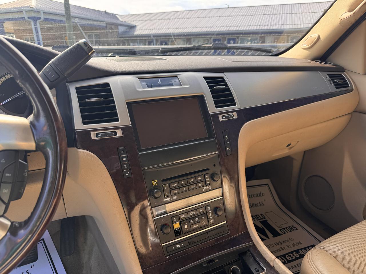 Cadillac Escalade 2WD 4dr Luxury 2013