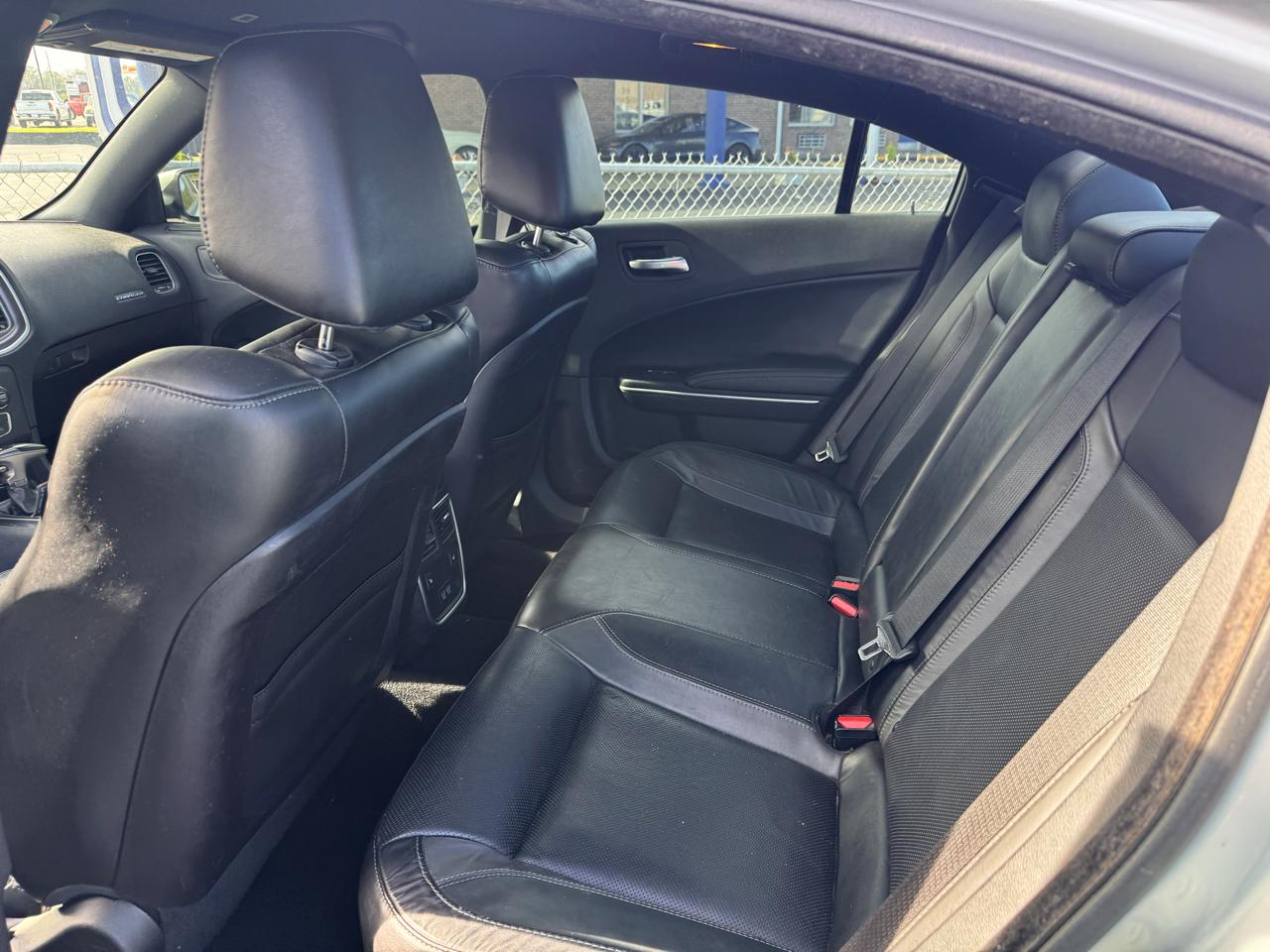 Dodge Charger SXT RWD 2019