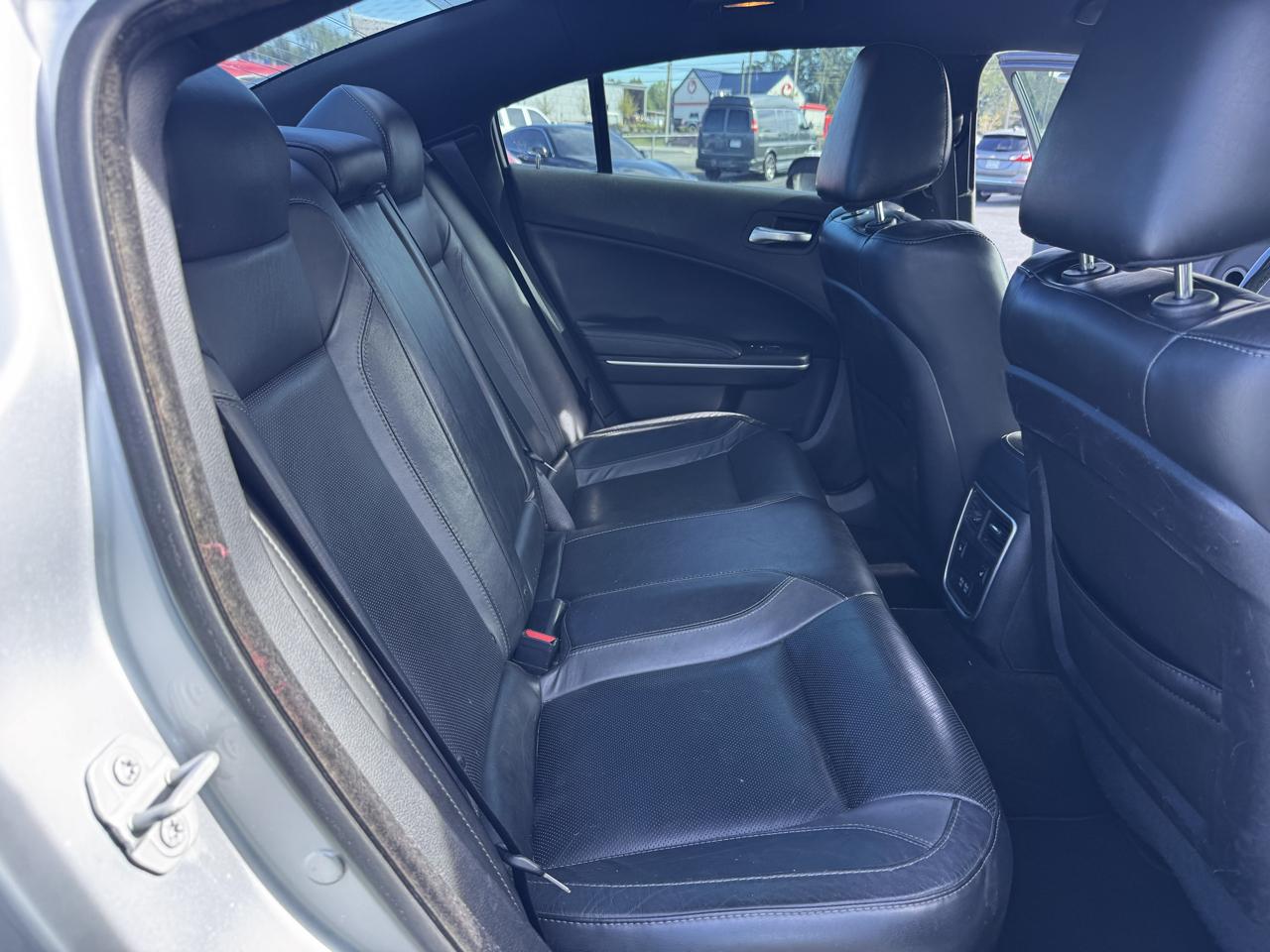 Dodge Charger SXT RWD 2019