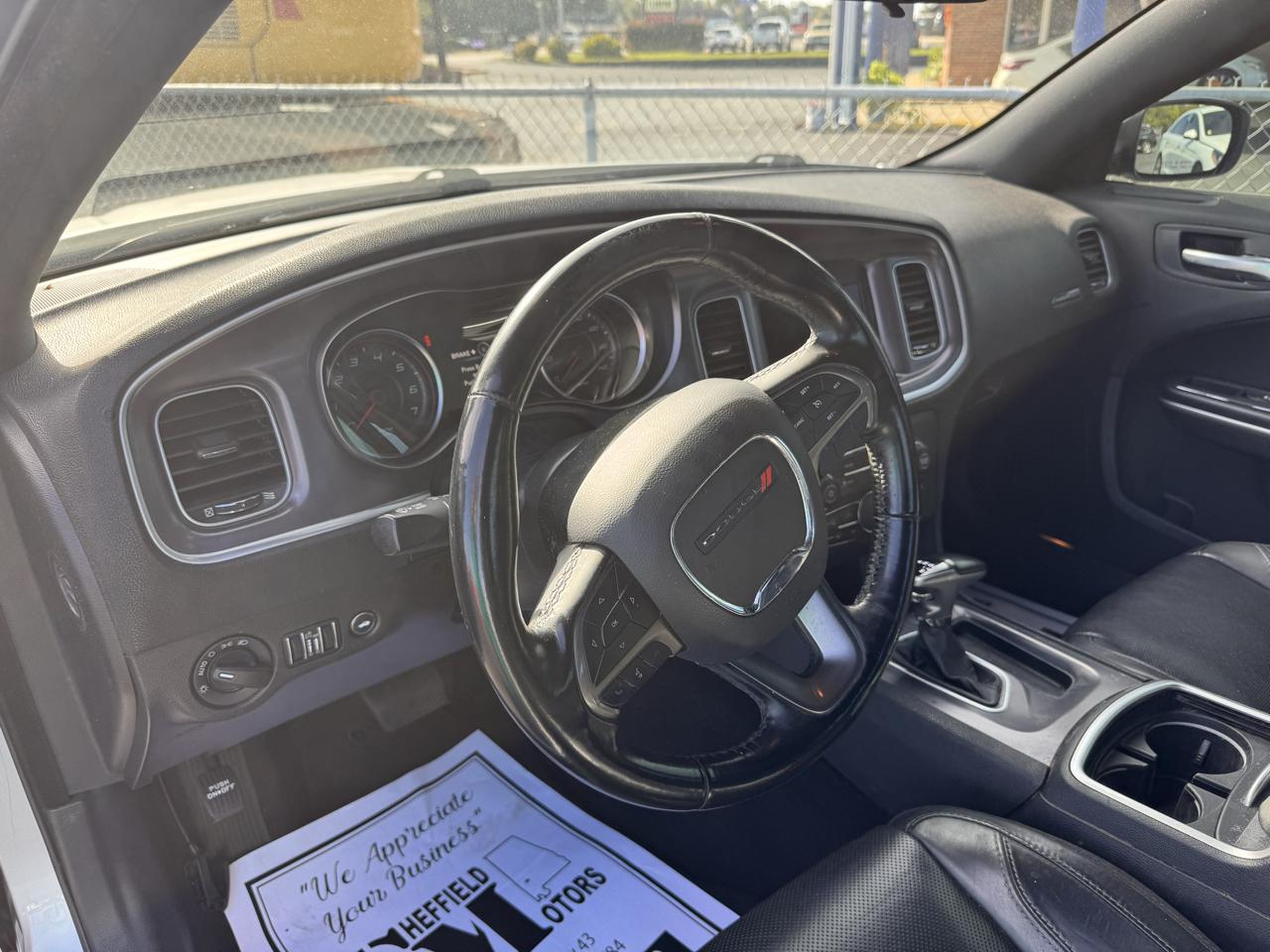 Dodge Charger SXT RWD 2019