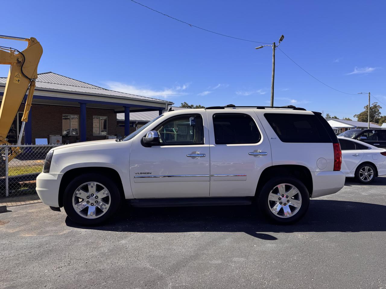 2012 GMC Yukon 2WD 4dr 1500 SLT