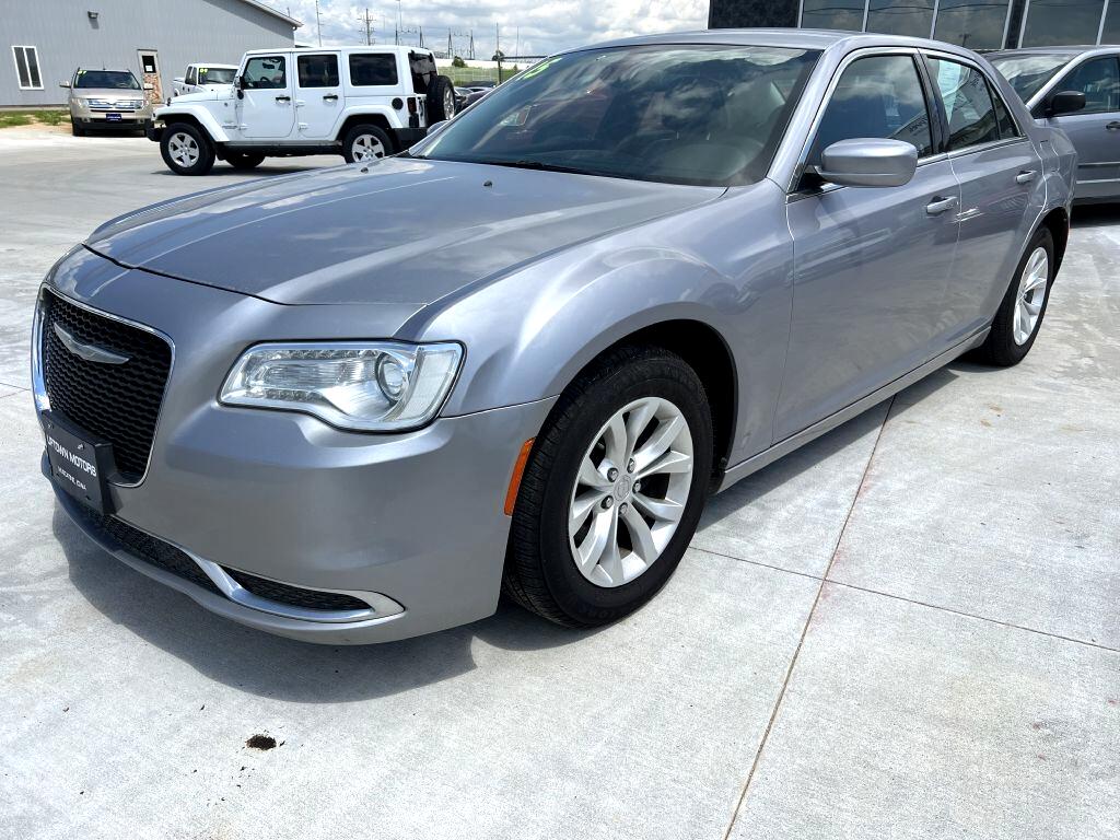 Chrysler 300  2015