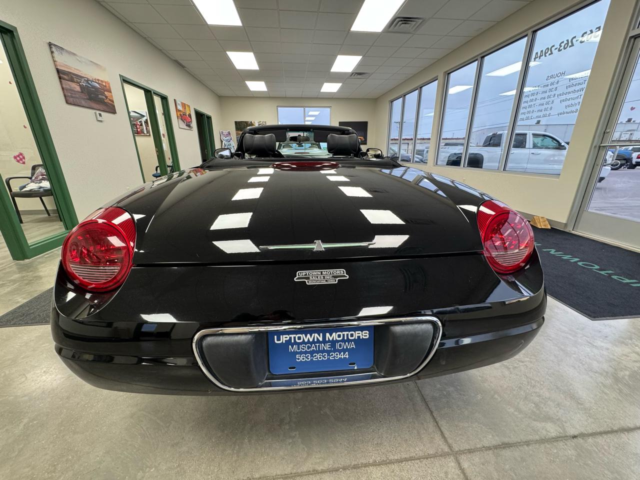 Ford Thunderbird  2003