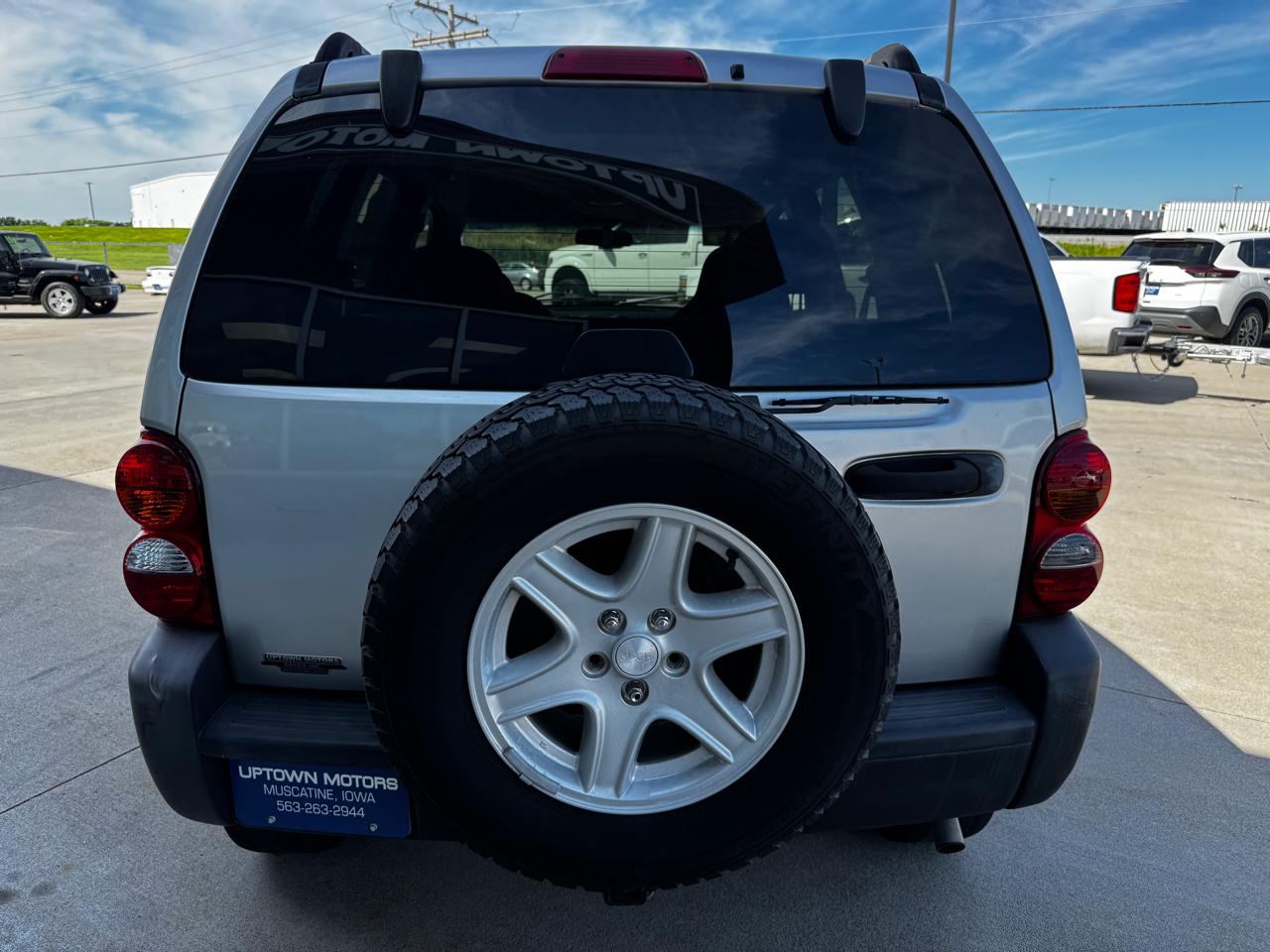 Jeep Liberty 4dr Sport 4WD 2004
