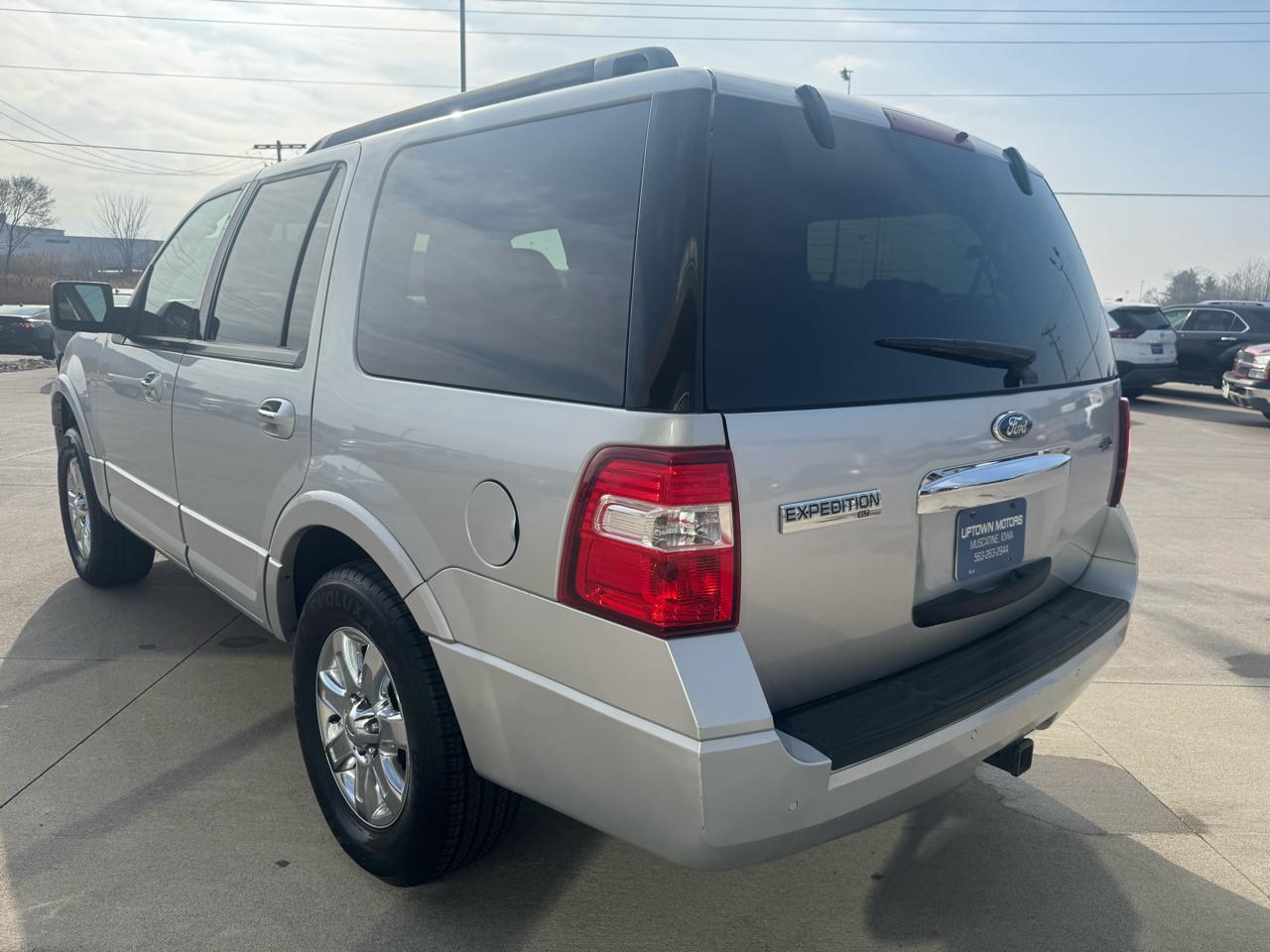 Ford Expedition 4WD 4dr King Ranch 2011