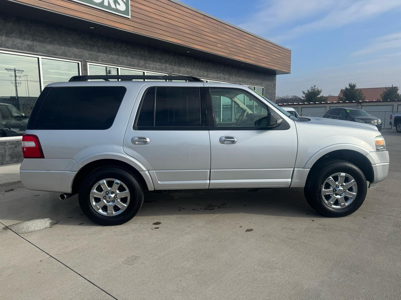 Ford Expedition 4WD 4dr King Ranch 2011