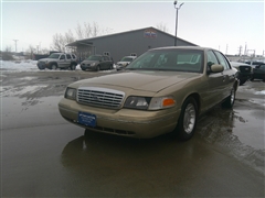2000 Ford Crown Victoria 