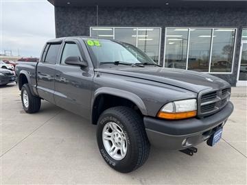 2003 Dodge Dakota 4dr Quad Cab 131" WB 4WD Sport