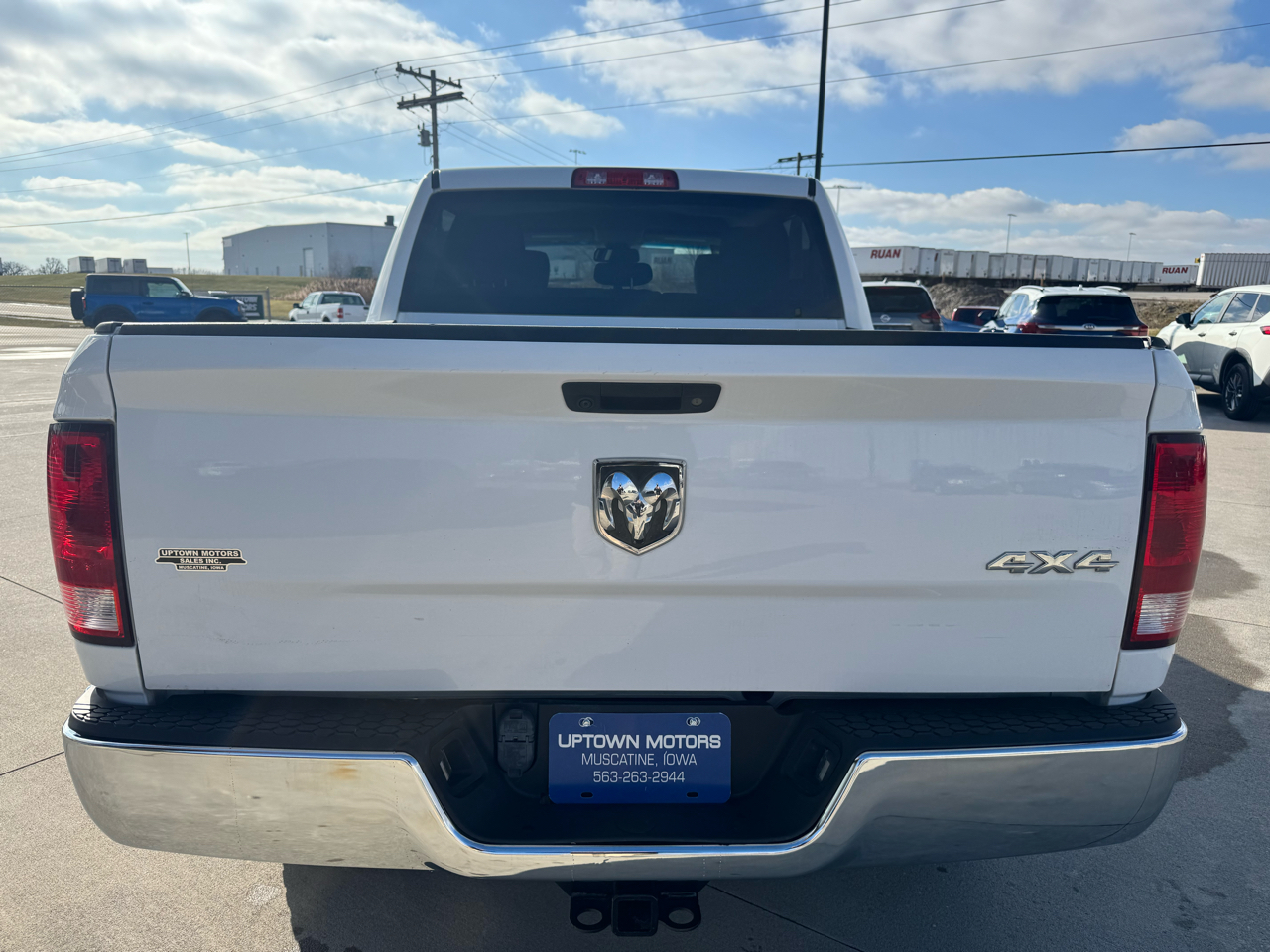 RAM 1500 Tradesman 4x4 Crew Cab 5'7" Box 2018