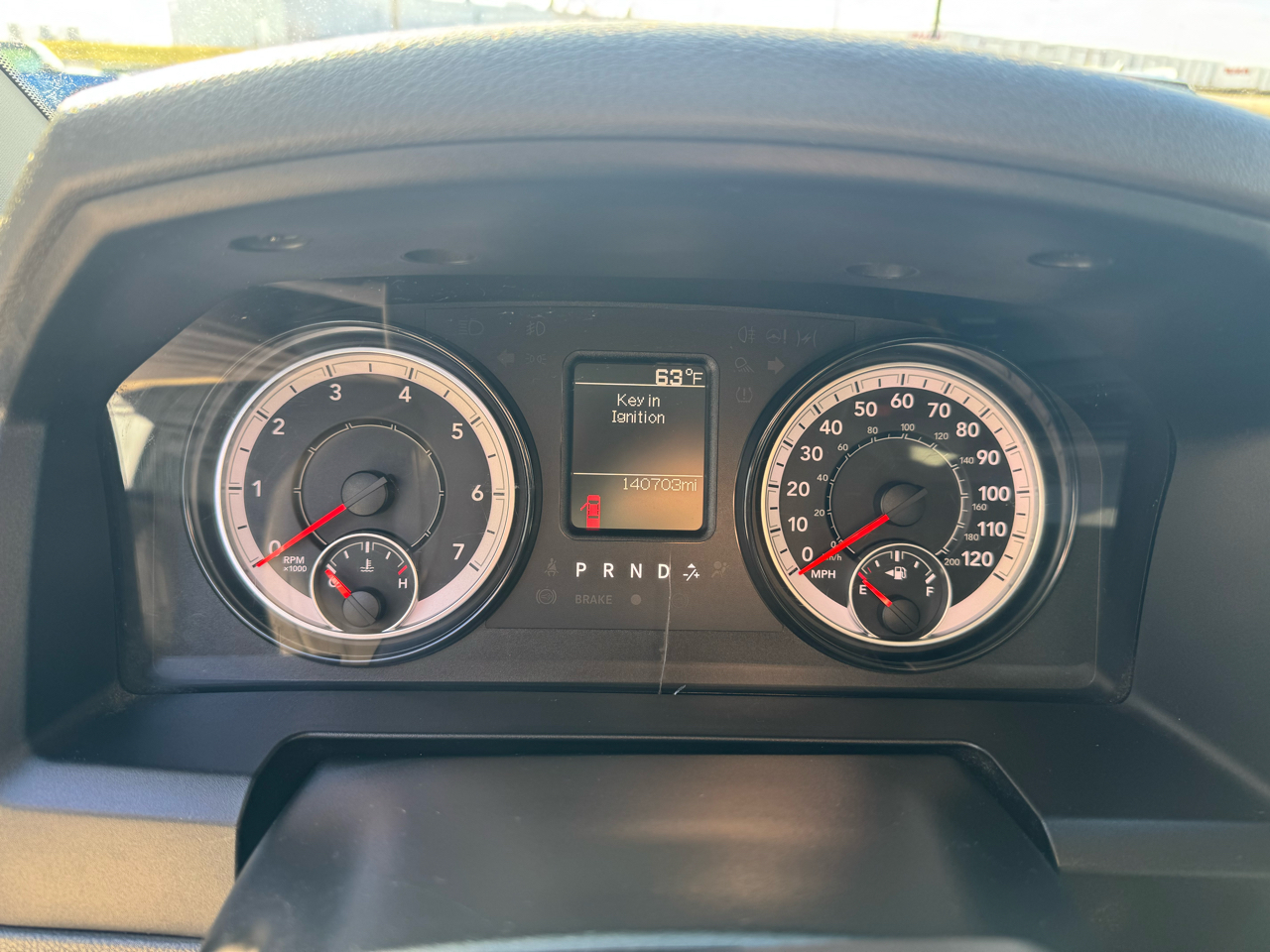 RAM 1500 Tradesman 4x4 Crew Cab 5'7" Box 2018