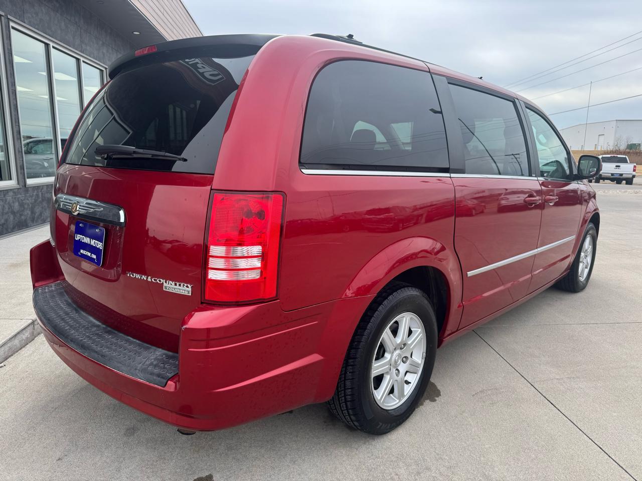 Chrysler Town & Country 4dr Wgn Touring 2009
